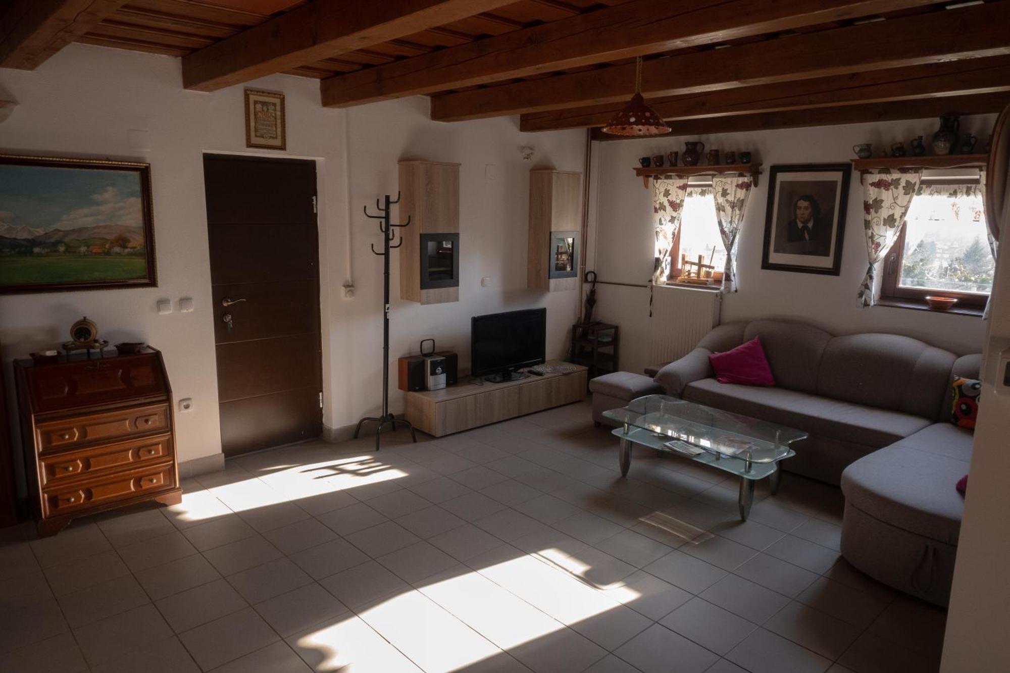 Zidanica Balantic Villa Dobronak Kültér fotó