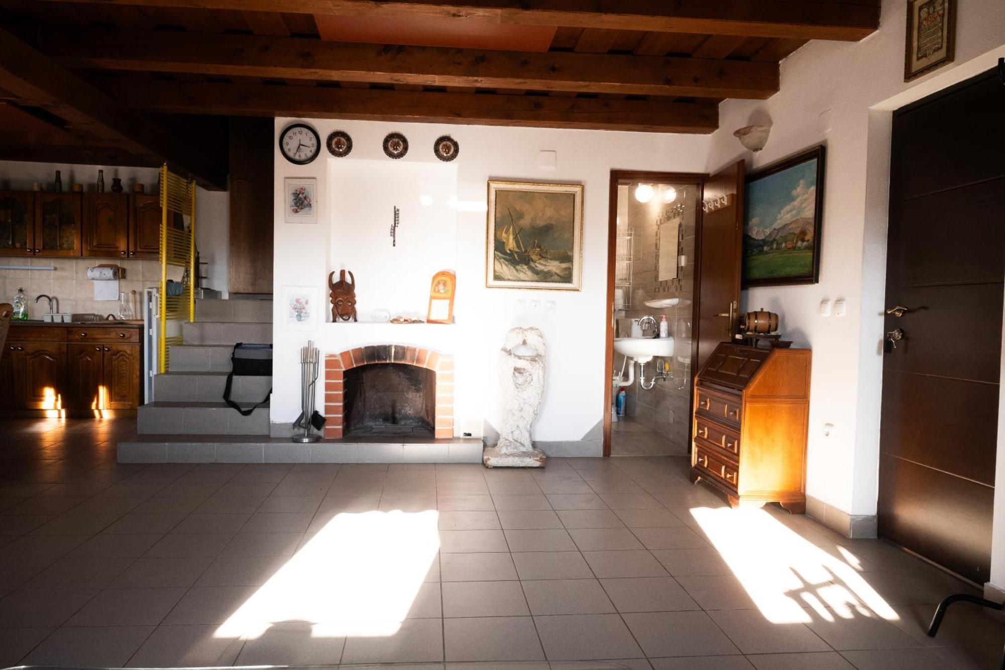 Zidanica Balantic Villa Dobronak Kültér fotó